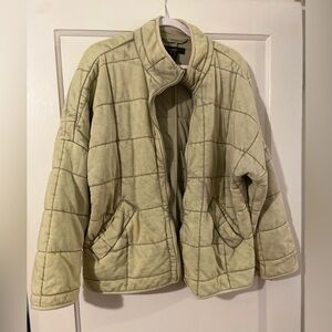 Women’s quilted green zip up jacket in light Olive